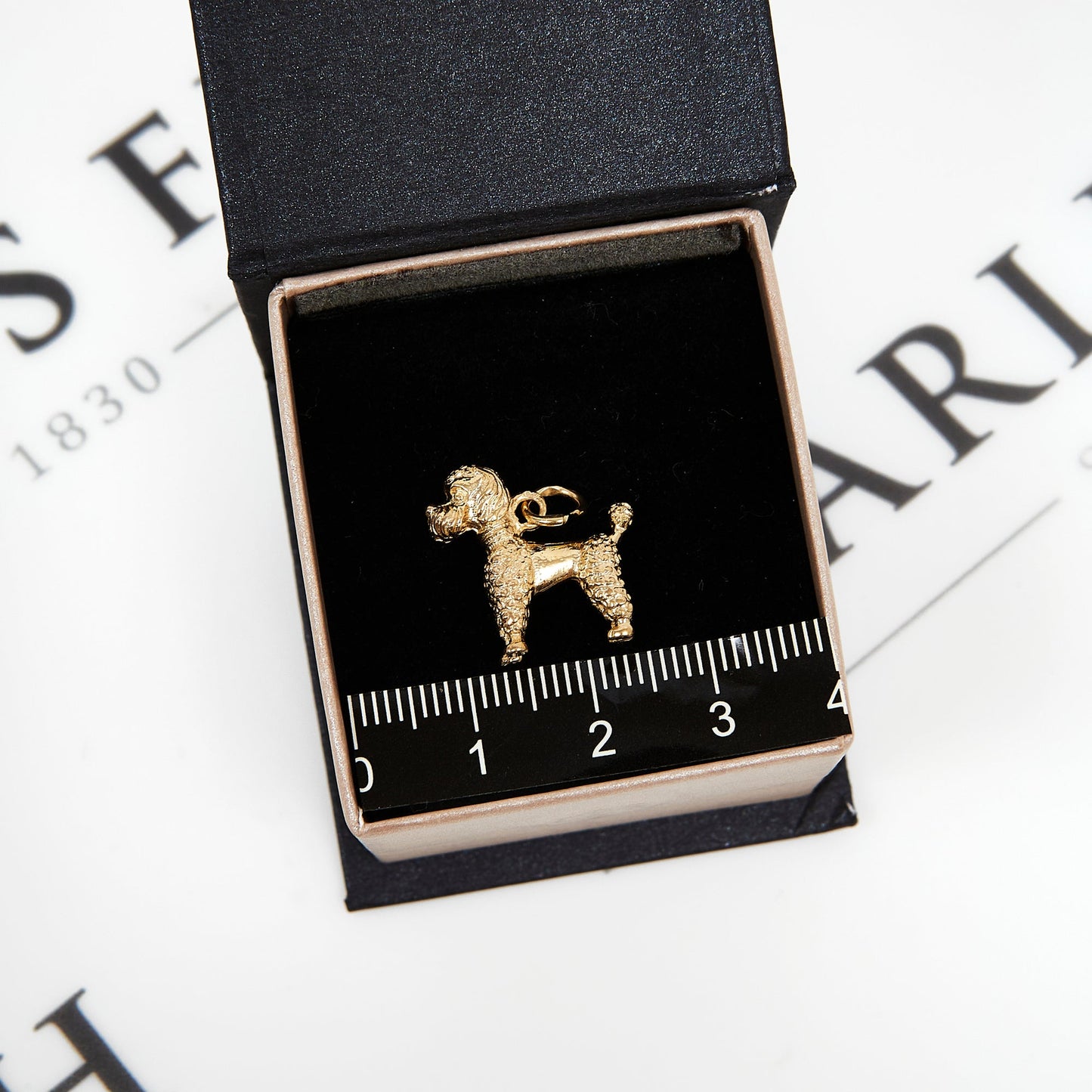 Pre-Owned 9ct Gold Poodle Dog Charm