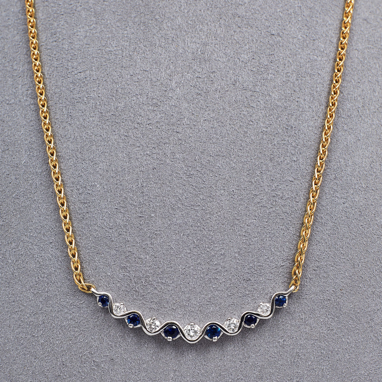 Pre-Owned 18ct Gold Diamonds & Sapphire Spiga Necklace