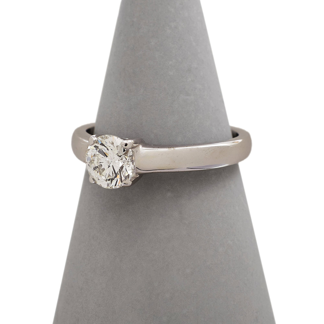 Pre-Owned 18ct White Gold  0.75ct Diamond Solitaire Ring