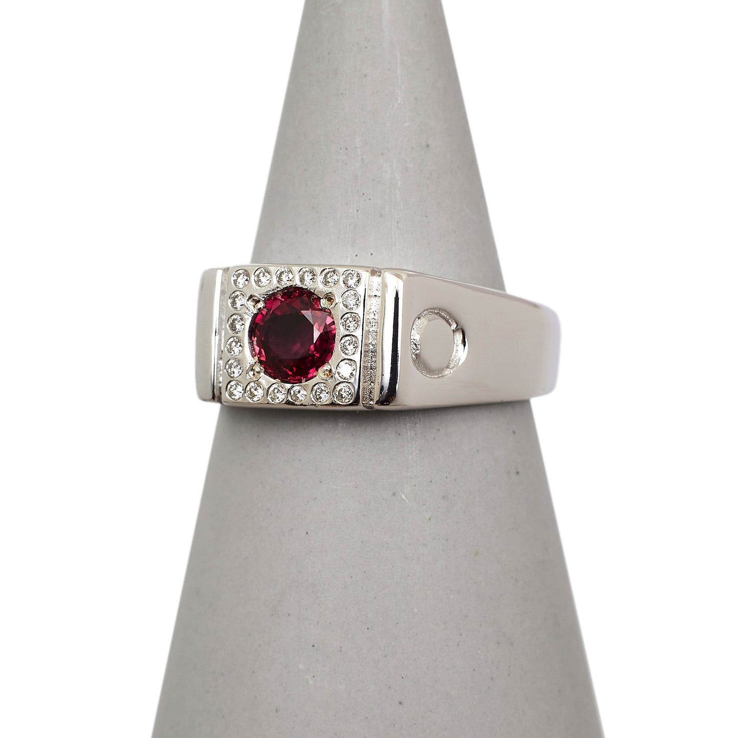 Pre-Owned 18ct Gold Square Ruby & Diamond Cluster Ring