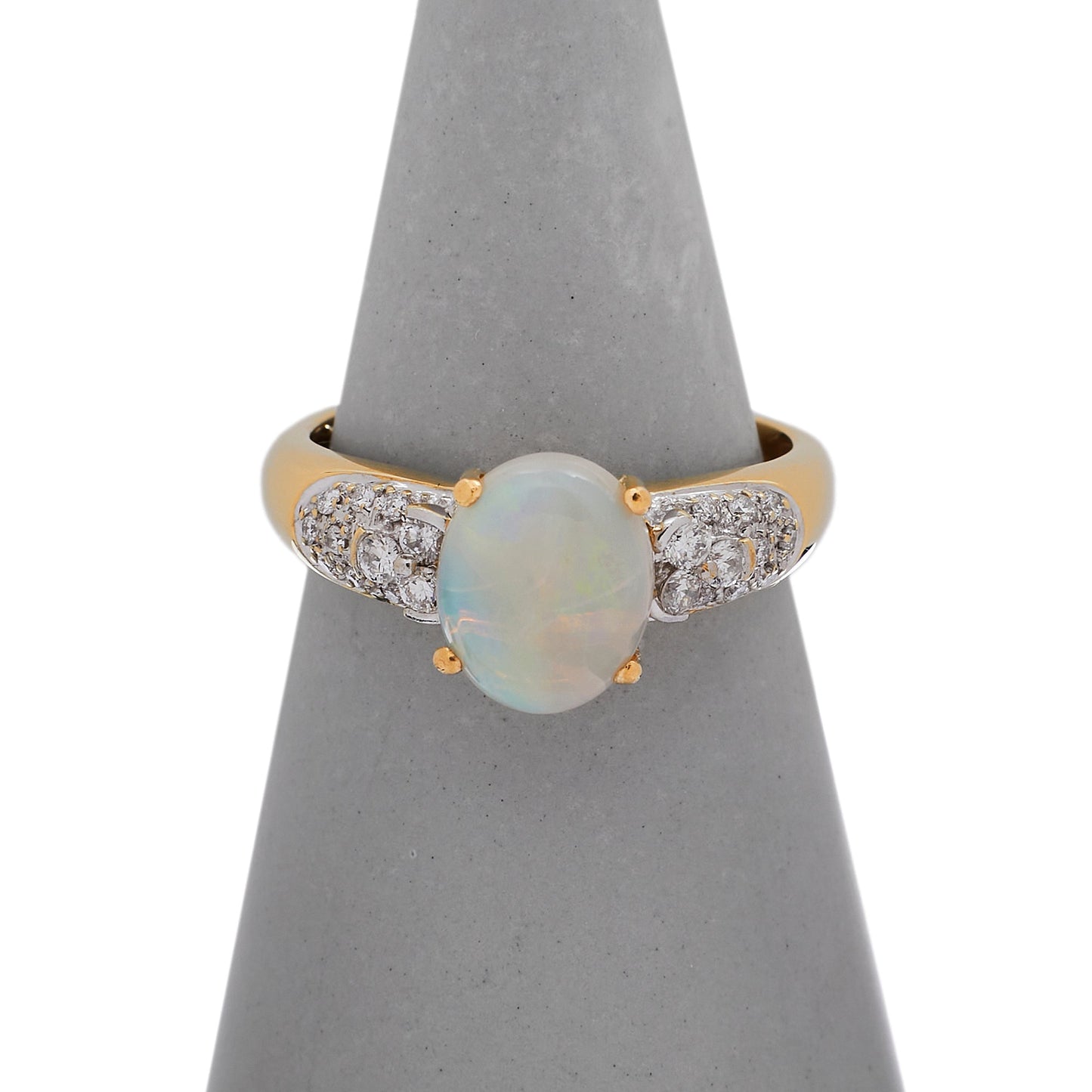 Pre-Owned 9ct Yellow Gold Opal & Diamond Dress ring