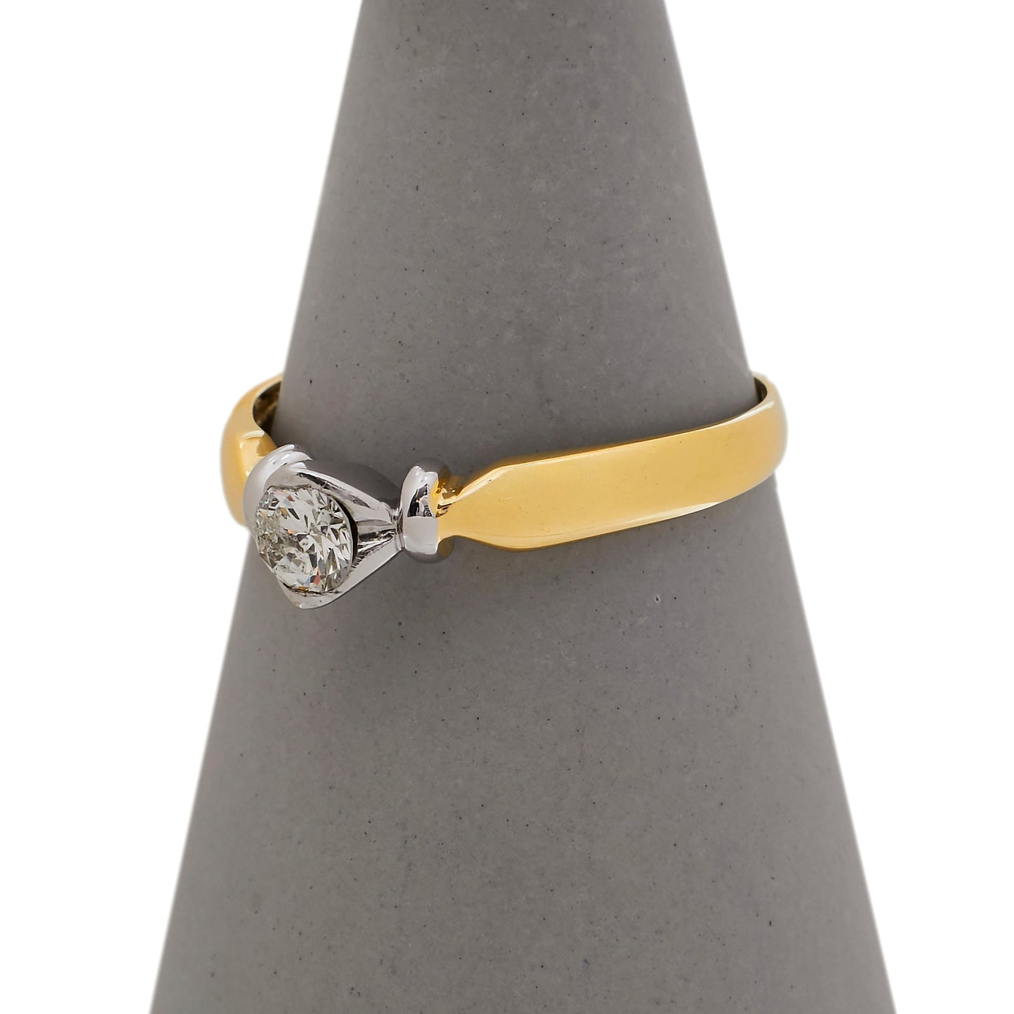 Pre-Owned 18ct Yellow Gold 0.33ct Solitaire Diamond Ring