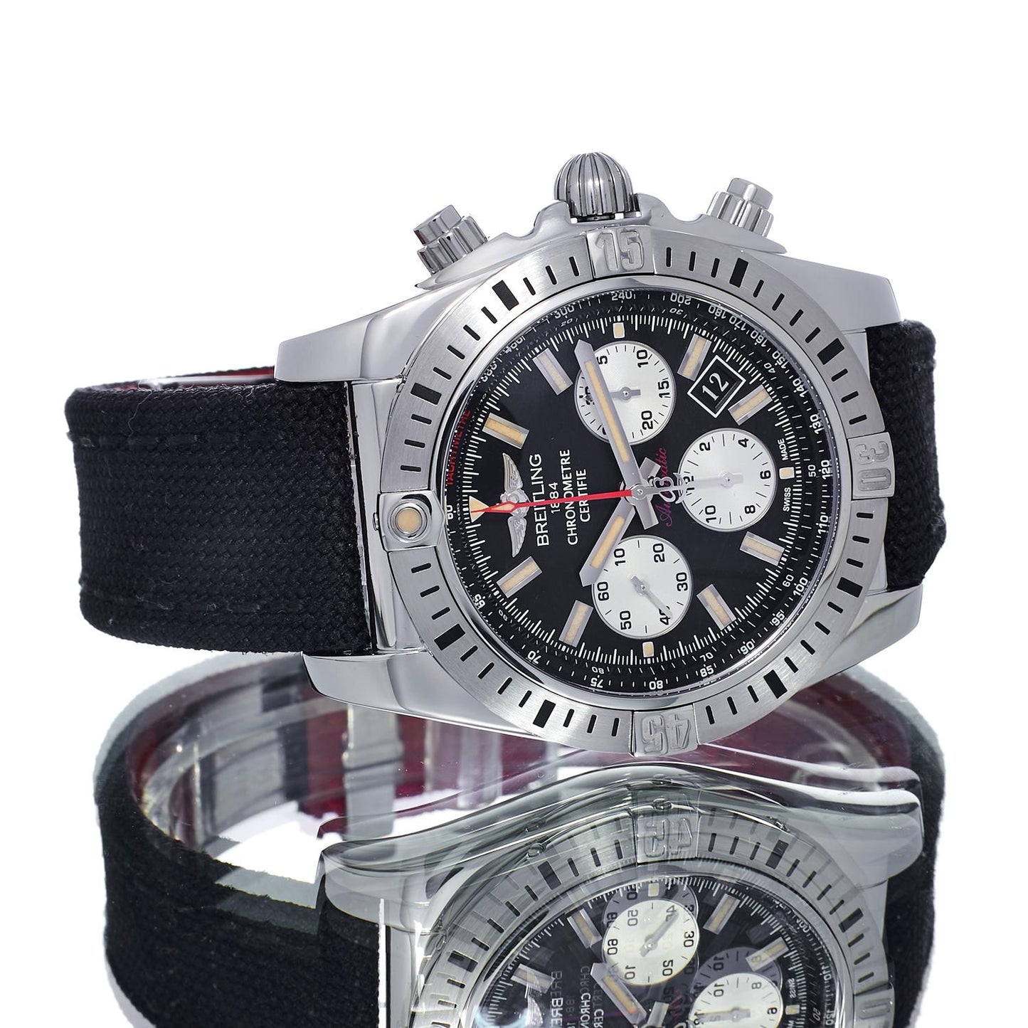 Pre-Owned Breitling Chronomat AB011