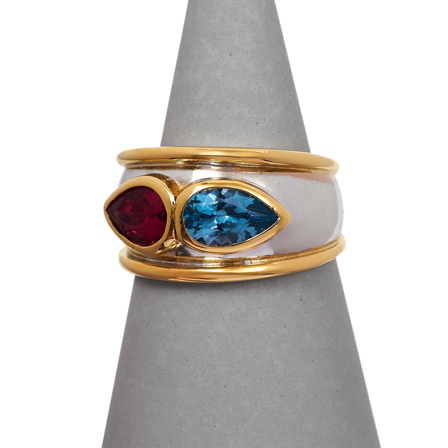 Pre-Owned 18ct Gold Blue Topaz & Pink Tourmaline Ring