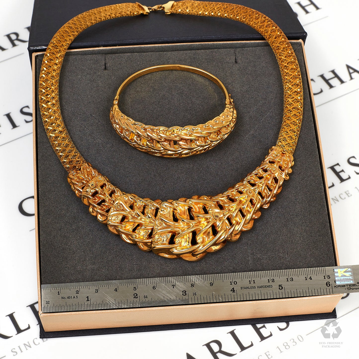 Pre-Owned 18ct Gold Mesh Weave Design Collar & Bangle Set