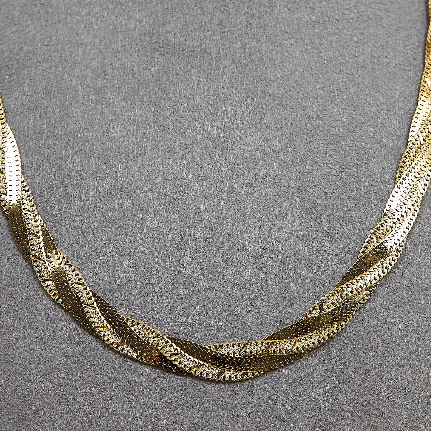 Pre-Owned 9ct Yellow Gold Flat 3-Row Twist Necklace