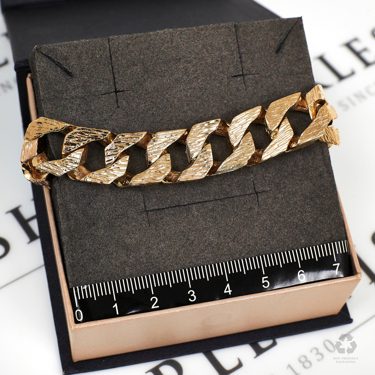 Pre-Owned 9ct Gold Barked Finish Large Curb Bracelet