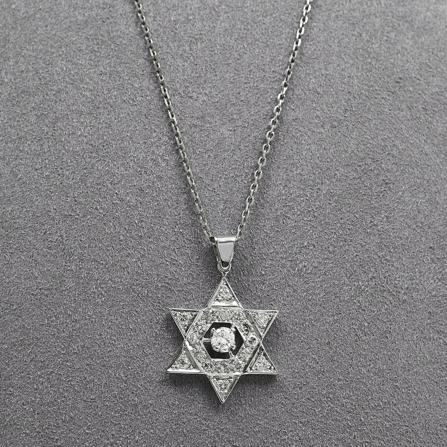 Pre-Owned 14ct White Gold & Diamond Star Pendant Necklace