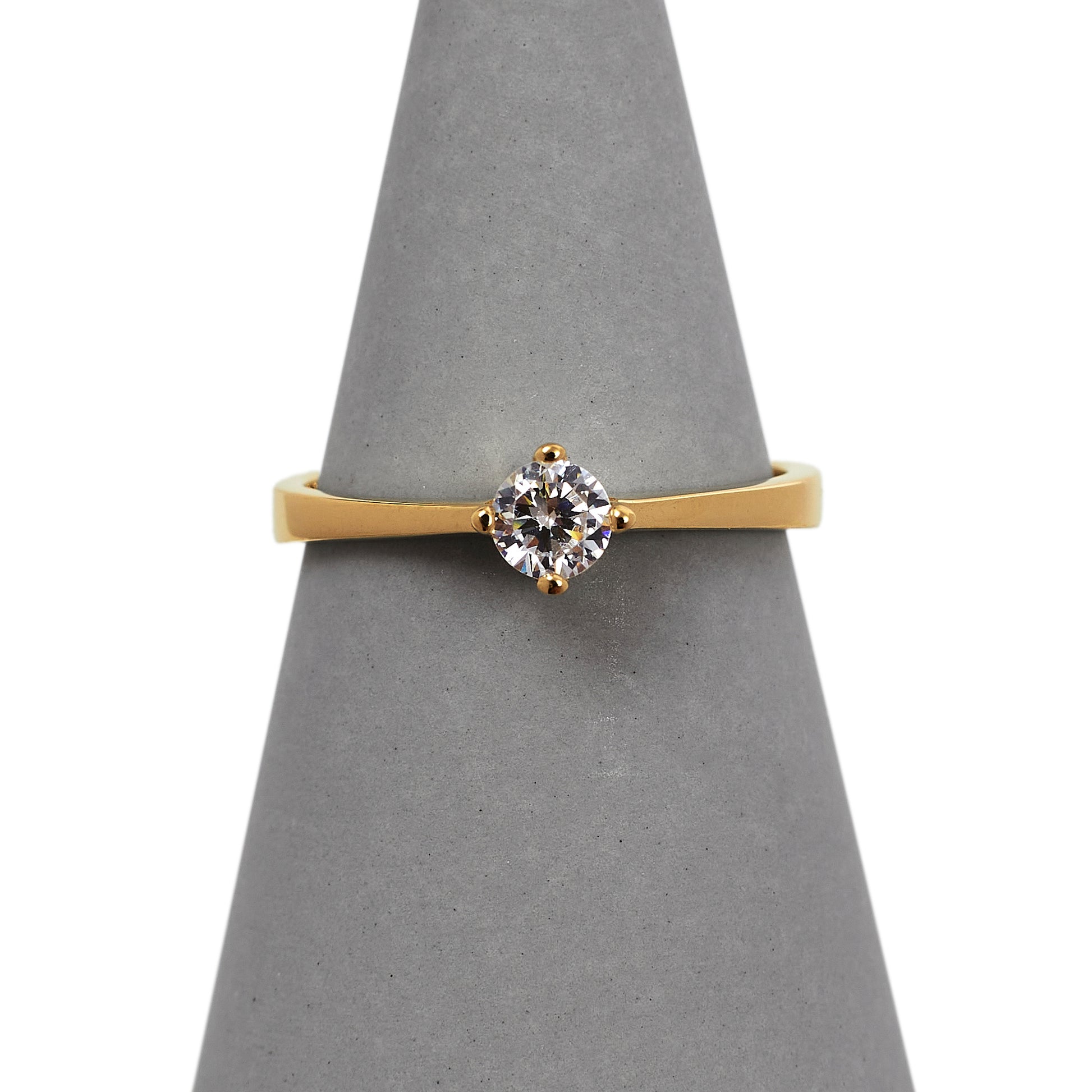 Pre-Owned 14ct Gold CZ Solitaire Ring - Size M