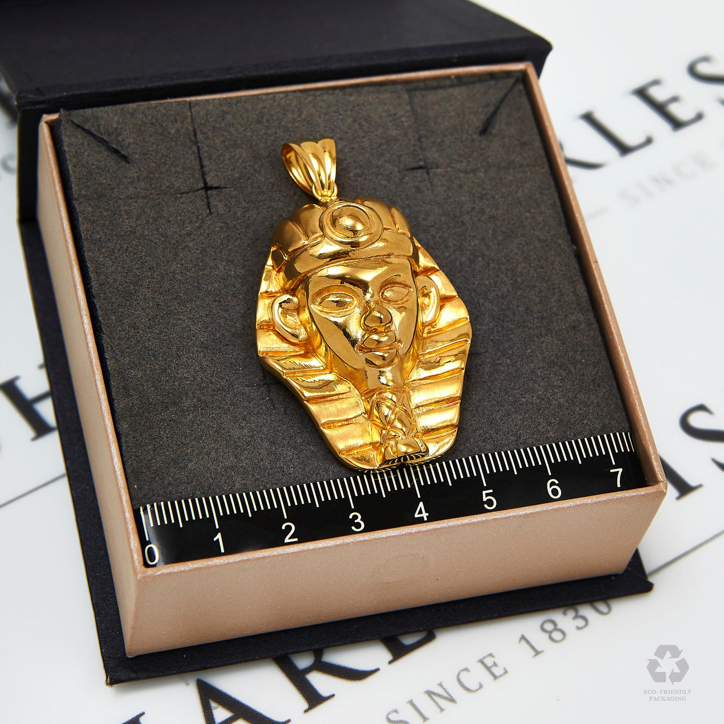 Pre-Owned 18ct Gold Egyptian Pharaoh Pendant