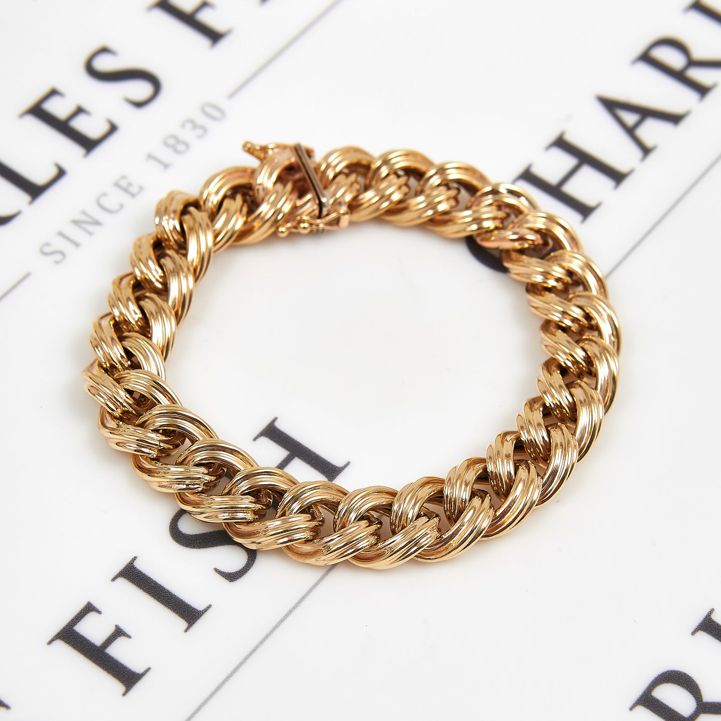 Pre-Owned 9ct Gold Oversized Curb Bracelet - 8.5 inches