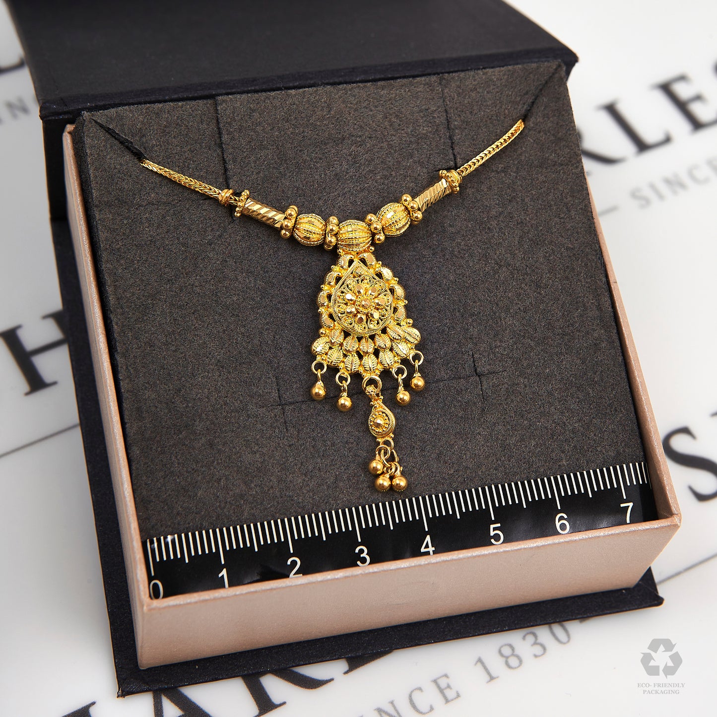 Pre-Owned 22ct Gold Flower Tassel Pendant Necklace 16inch