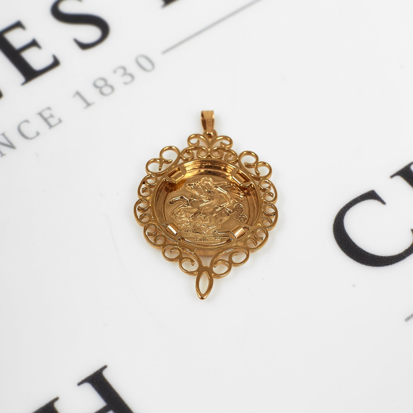 Pre-Owned 9ct Gold St George Pendant With Swirl Border