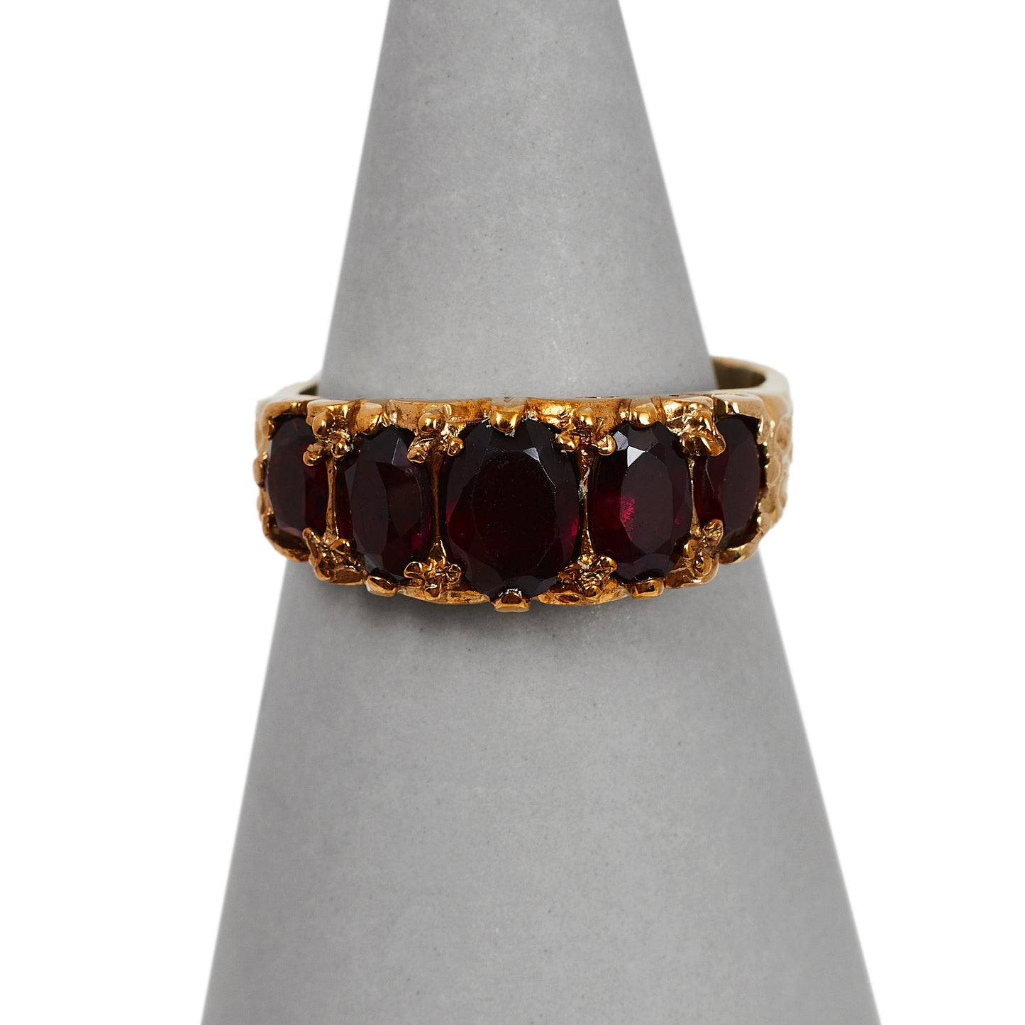 Pre-Owned 9ct Gold Almandine Garnet Dress Ring