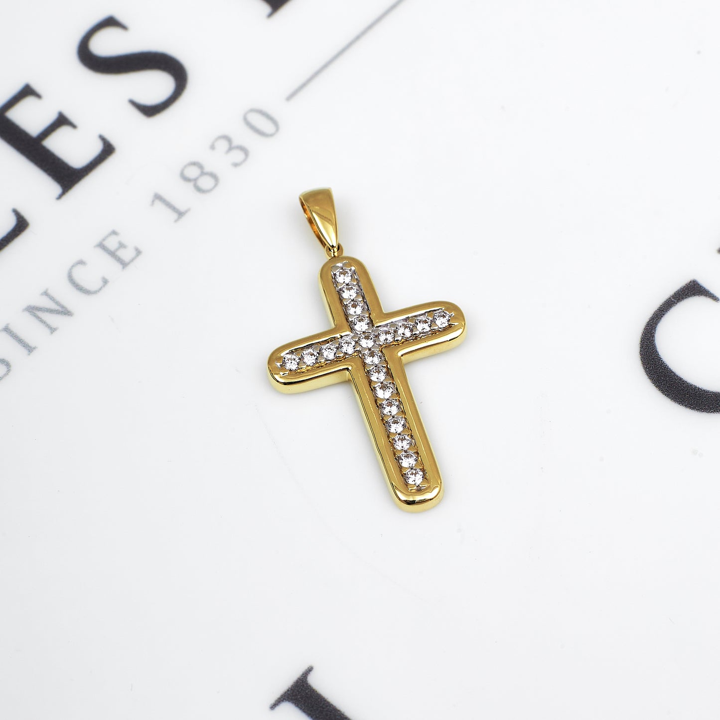 Pre-Owned 9ct Gold CZ Cross Pendant