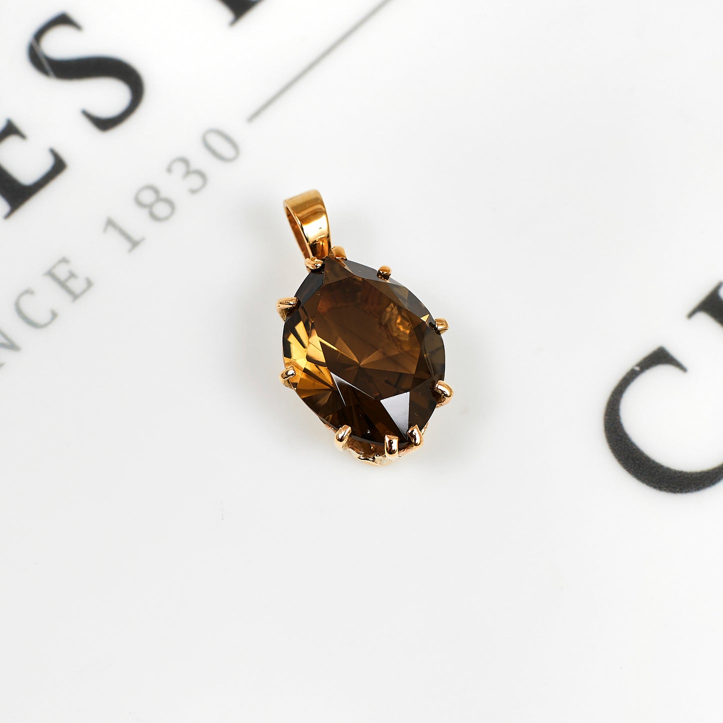 Pre-Owned 9ct Gold Oval Smokey Quartz Pendant