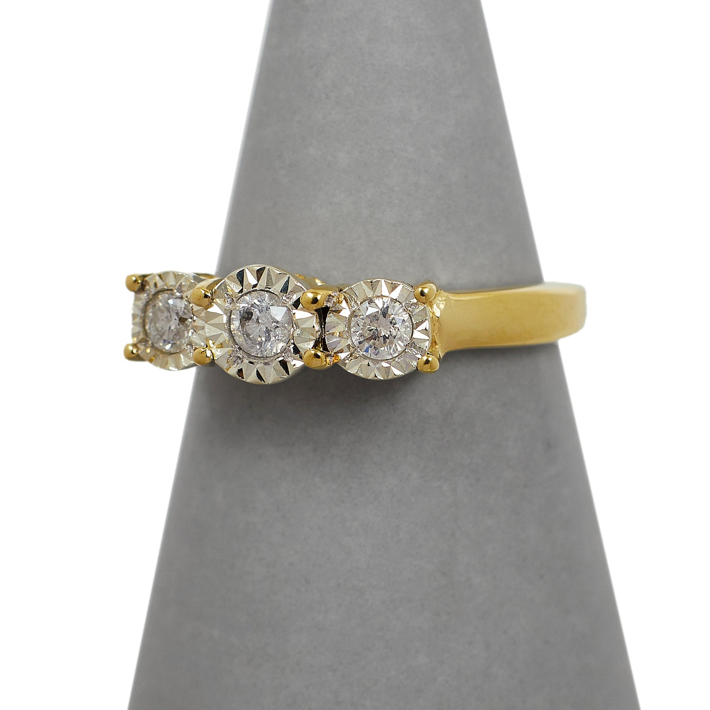 Pre-Owned 9ct Gold Diamond Trilogy Ring - Size K