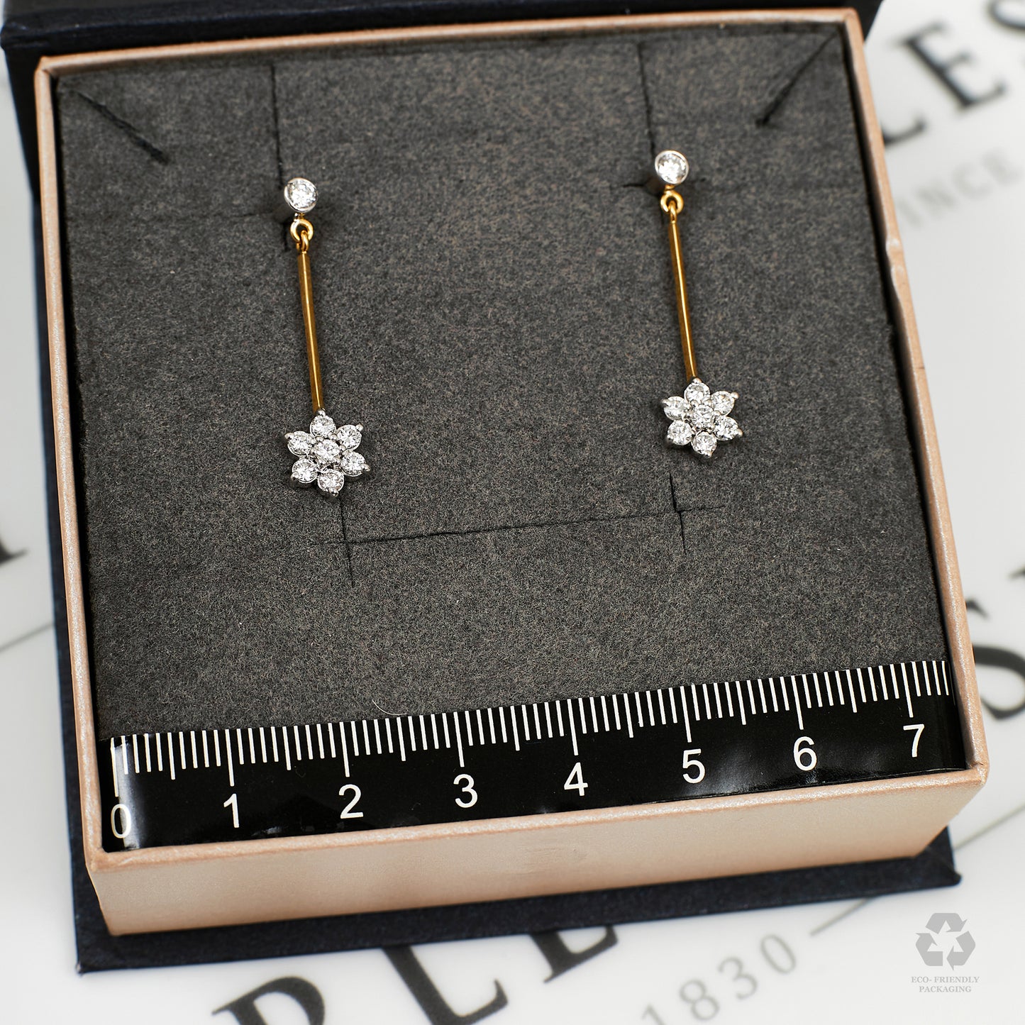 Pre-Owned 18ct Gold Flower Drop Earrings