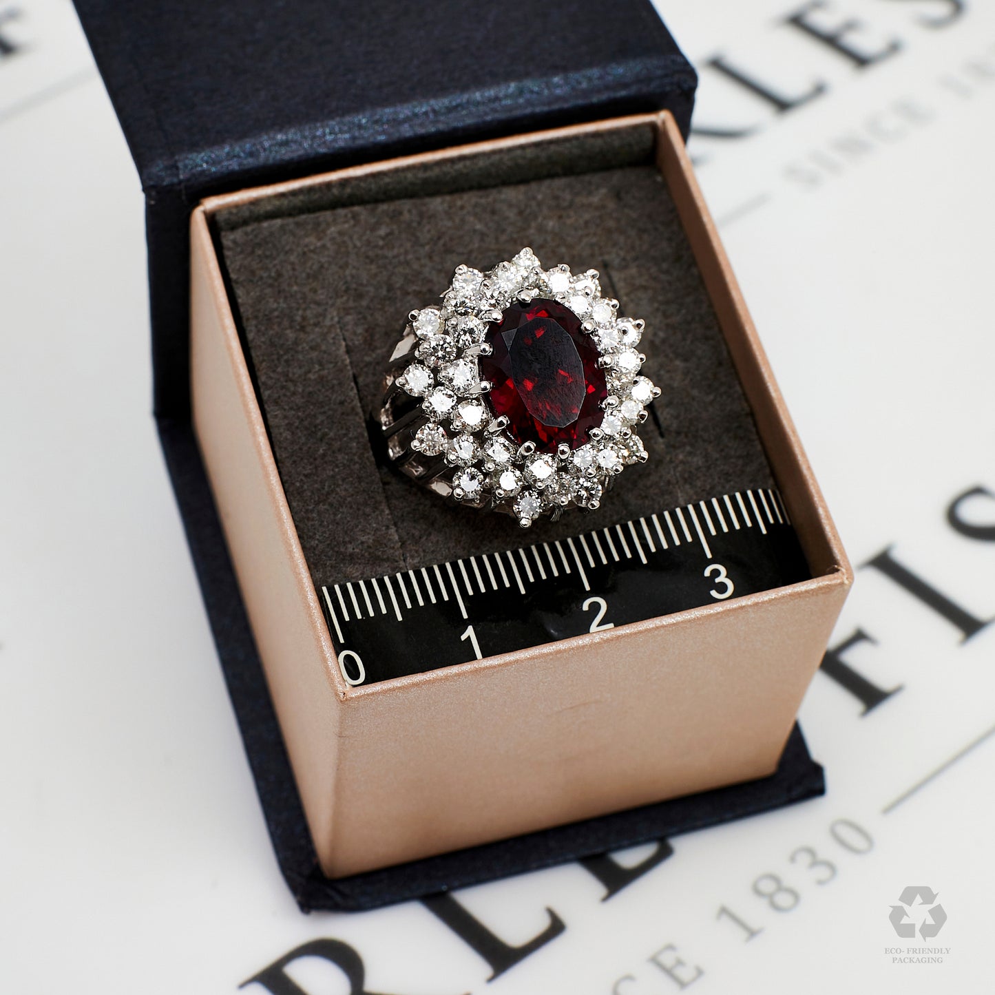 Pre-Owned 14ct White Gold Garnet & Diamond Cocktail Ring