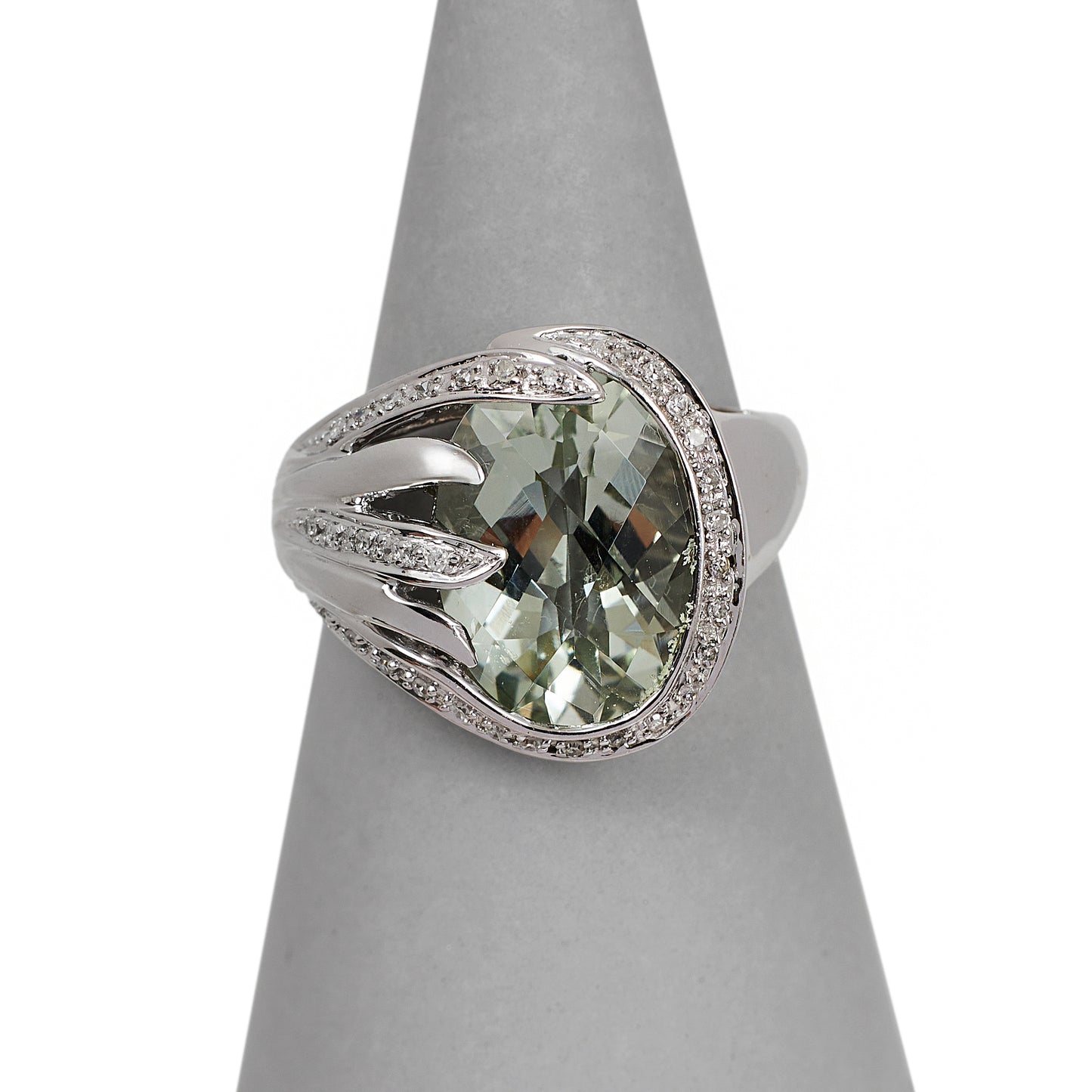 Pre-Owned 9ct White Gold Diamond & Quartz Cocktail Ring