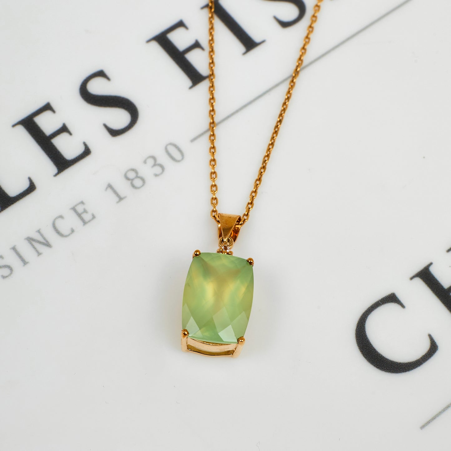 Pre-Owned 9ct Gold Green Prehnite & Zircon Pendant