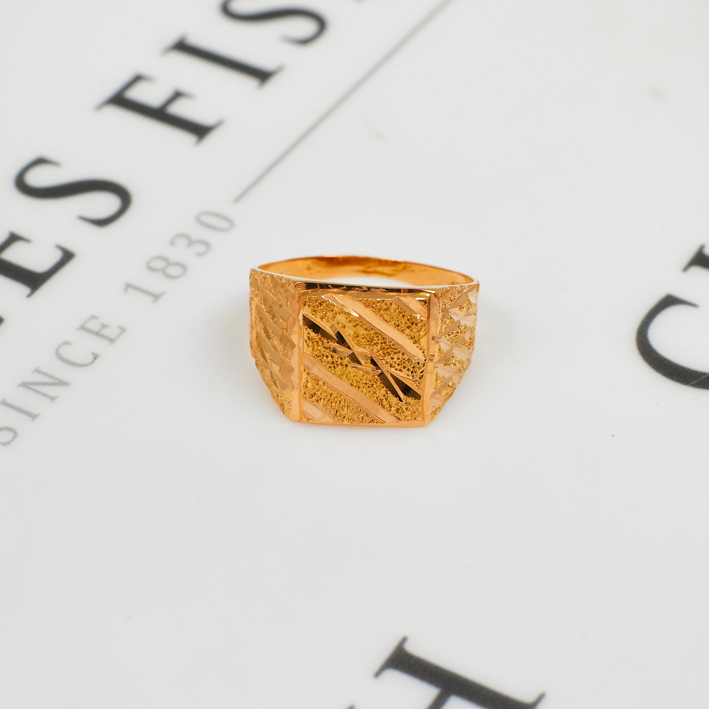 Pre-Owned 22ct Gold Bark Textured Signet Ring