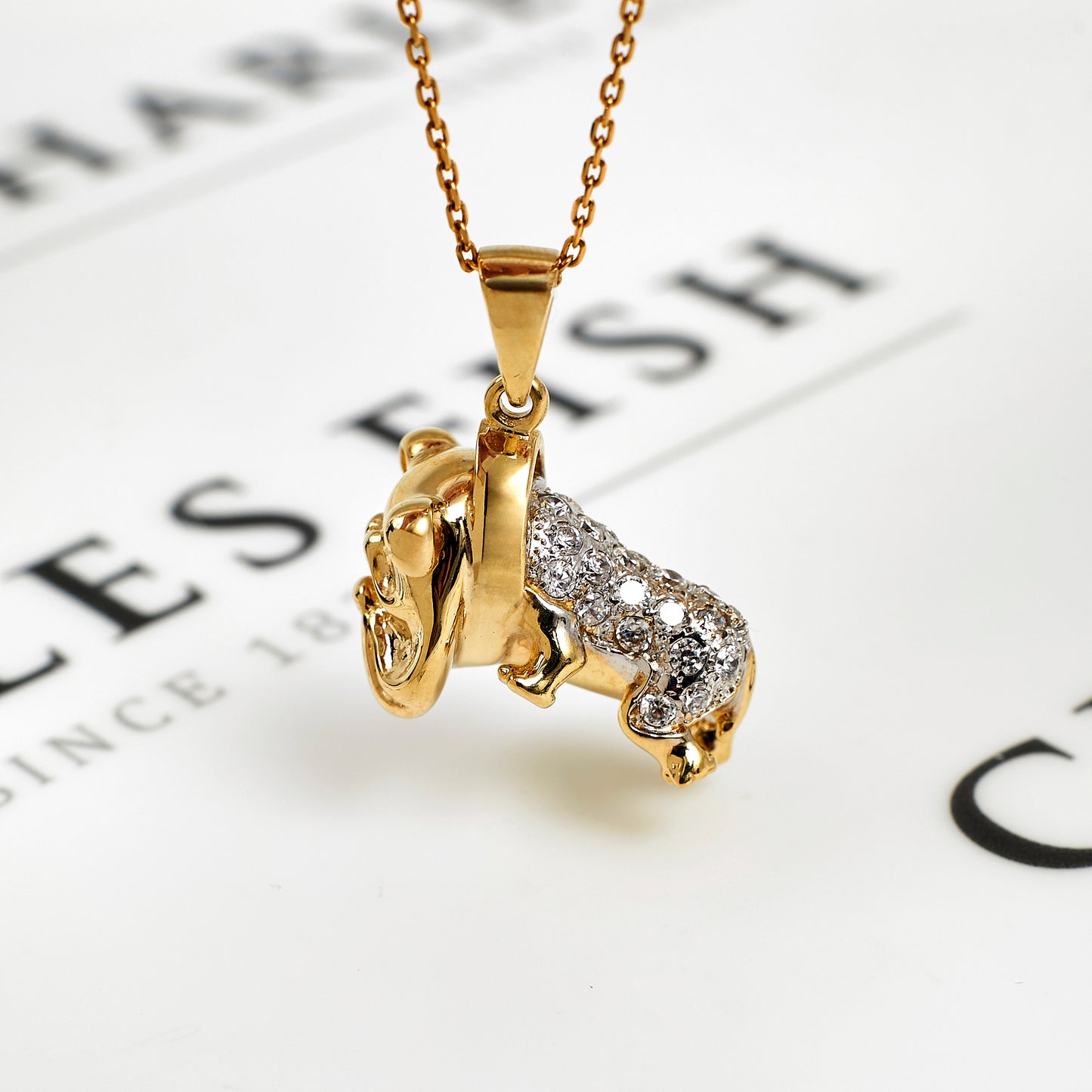 Pre-Owned 9ct Gold CZ Bulldog Pendant