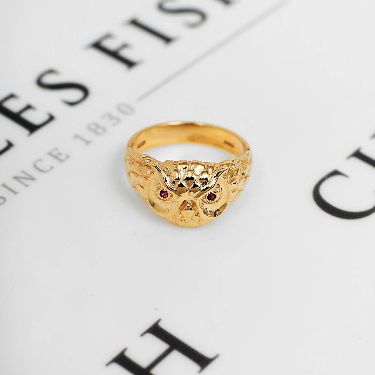 Pre-Owned 9ct Gold Owl Head Ring & Ruby Eyes