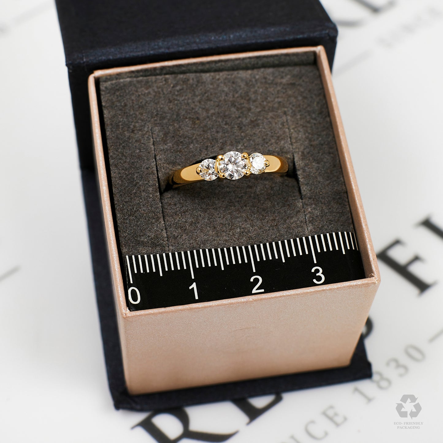 Pre-Owned 18ct Gold & Diamond Trinity Ring