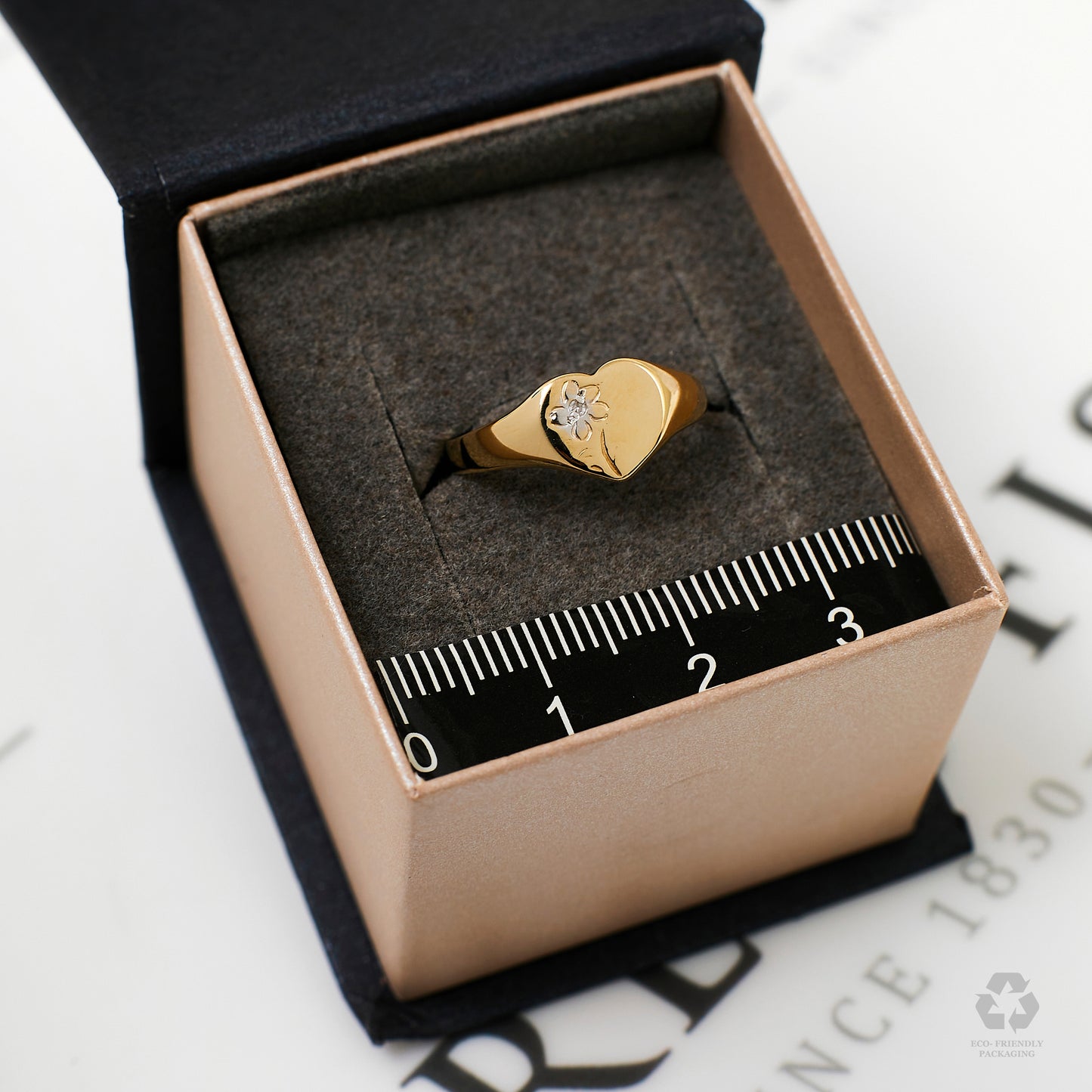 Pre-Owned 9ct Gold Child Heart Signet Ring