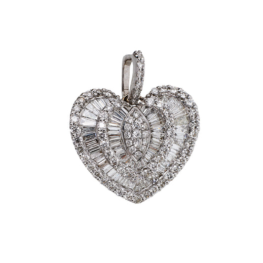 Pre-Owned 18ct White Gold Diamond Heart Pendant