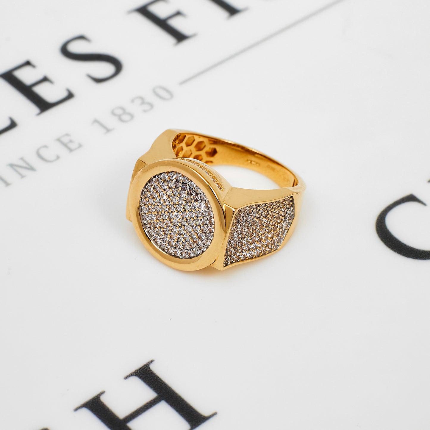 Pre-Owned 14 Ct Gold CZ Set Disc Ring