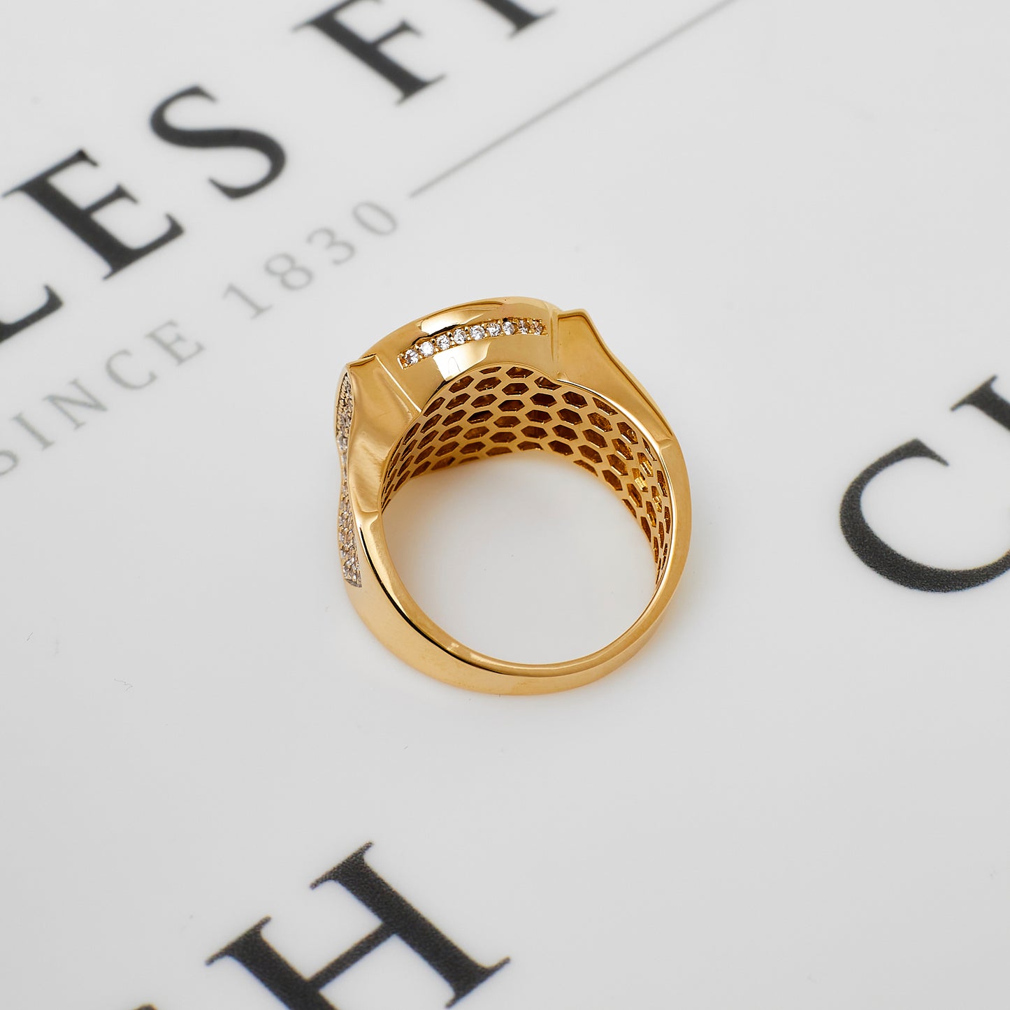 Pre-Owned 14 Ct Gold CZ Set Disc Ring