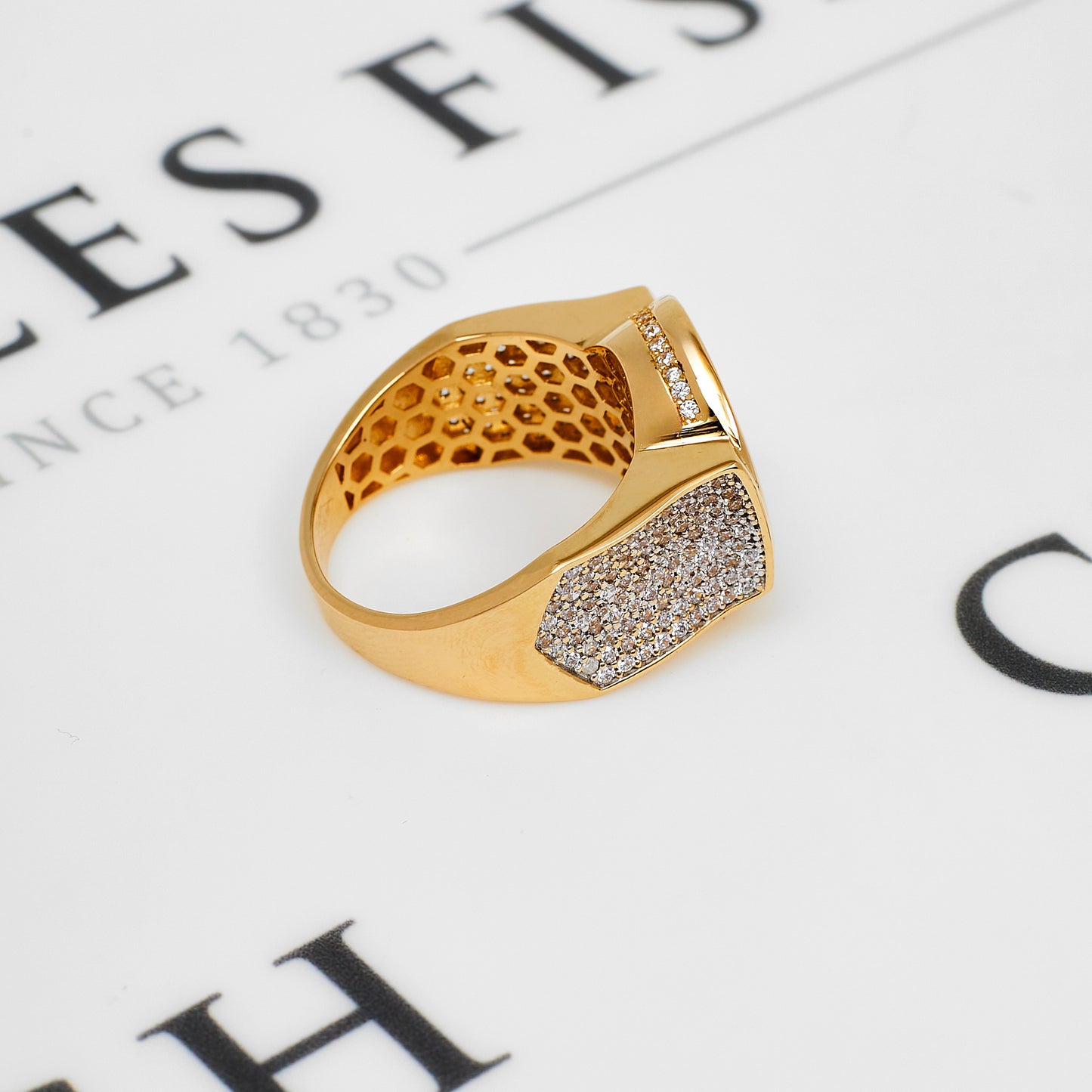 Pre-Owned 14 Ct Gold CZ Set Disc Ring