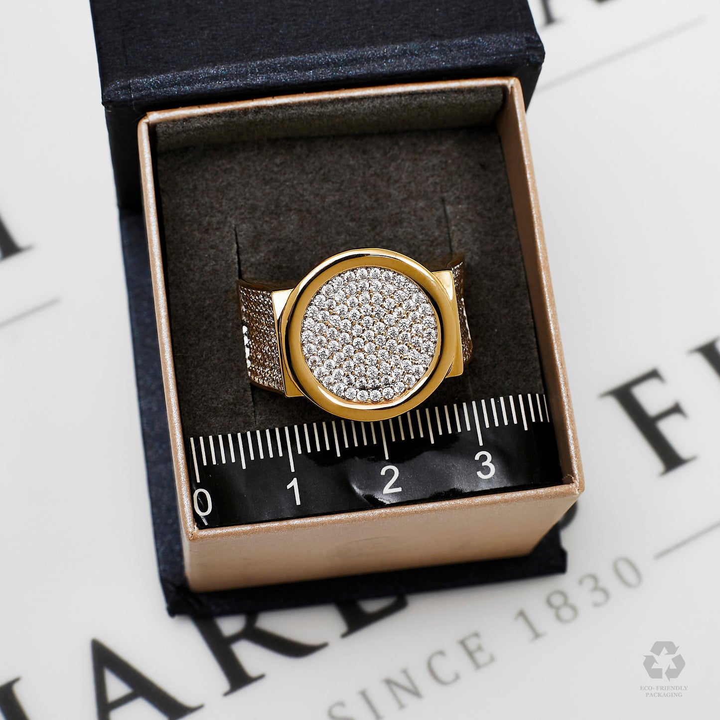 Pre-Owned 14 Ct Gold CZ Set Disc Ring