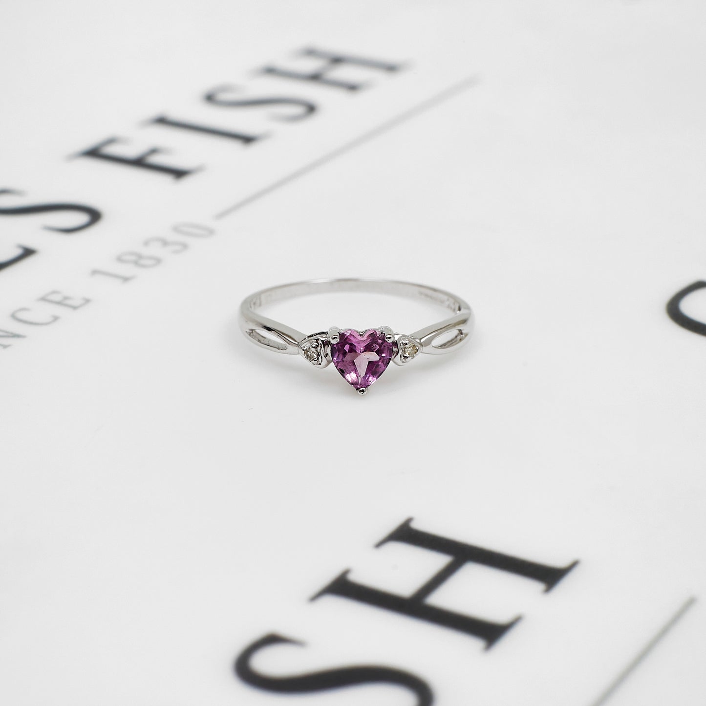 Pre-Owned 9ct White Gold Pink Sapphire & Diamond Heart Ring