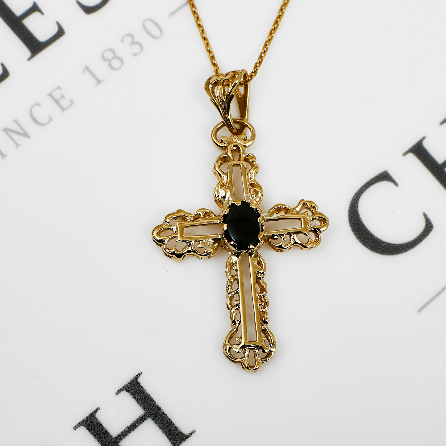 Pre-Owned 9ct Gold Filigree Bloodstone Cross Pendant