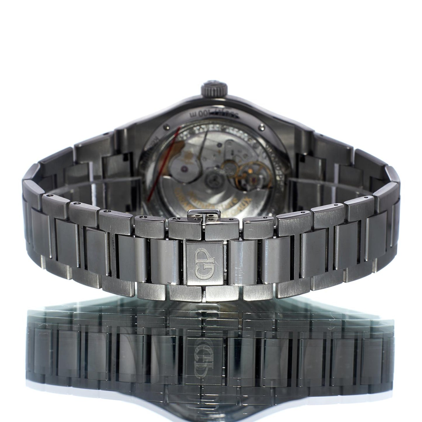 Pre-Owned Girard Perregaux Laureato 8101