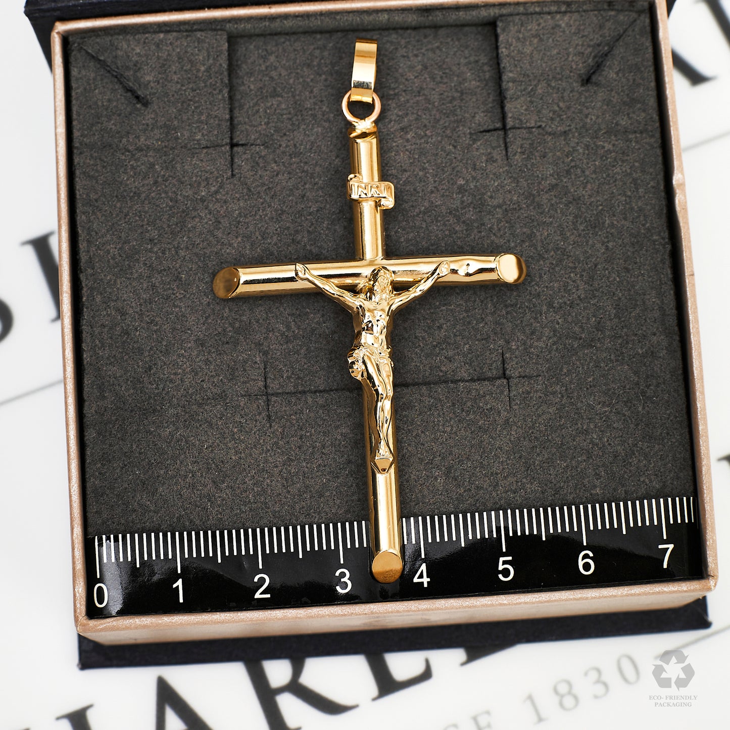 Pre-Owned 9ct Yellow Gold Crucifix Pendant