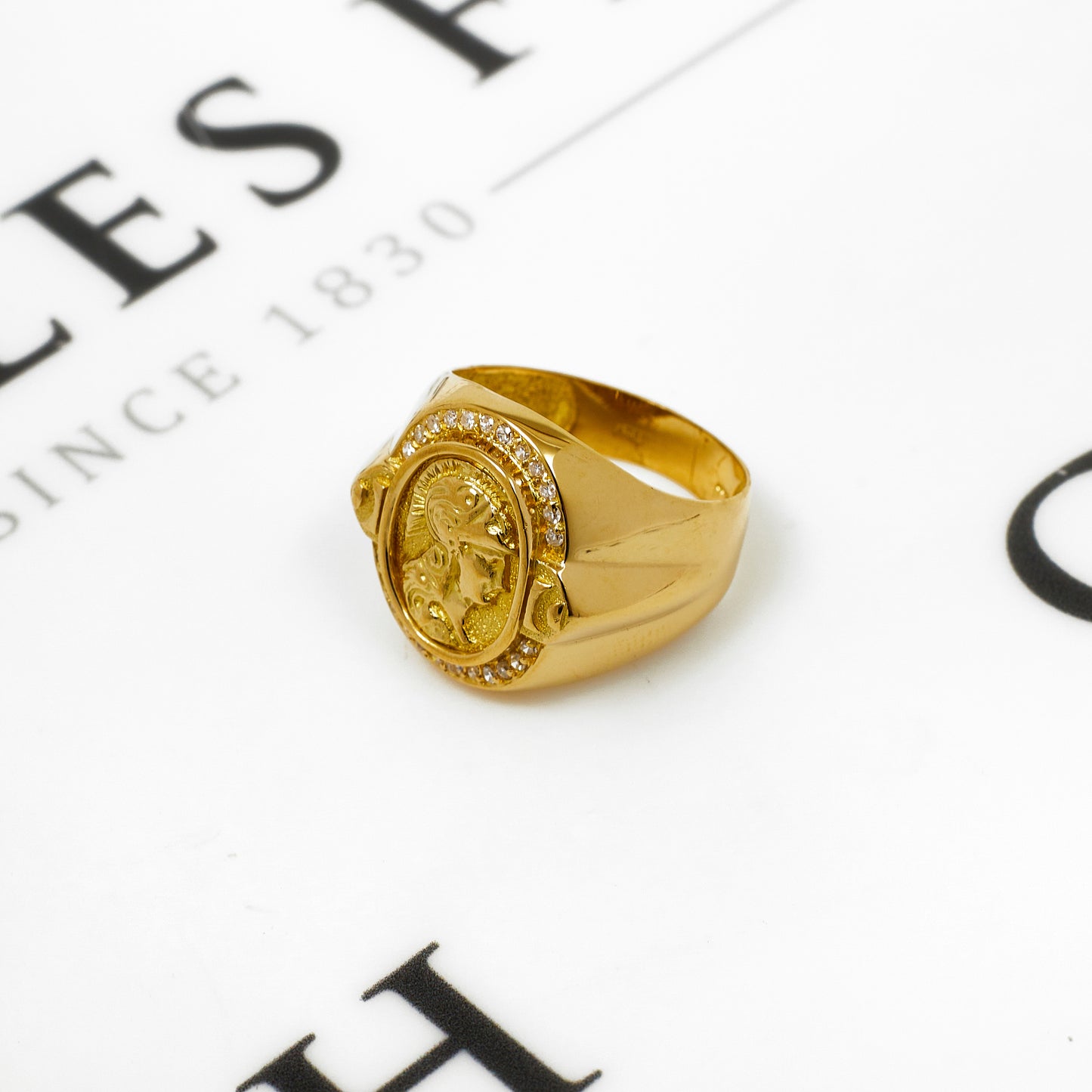 Pre-Owned 18ct Gold CZ Centurion Signet Ring