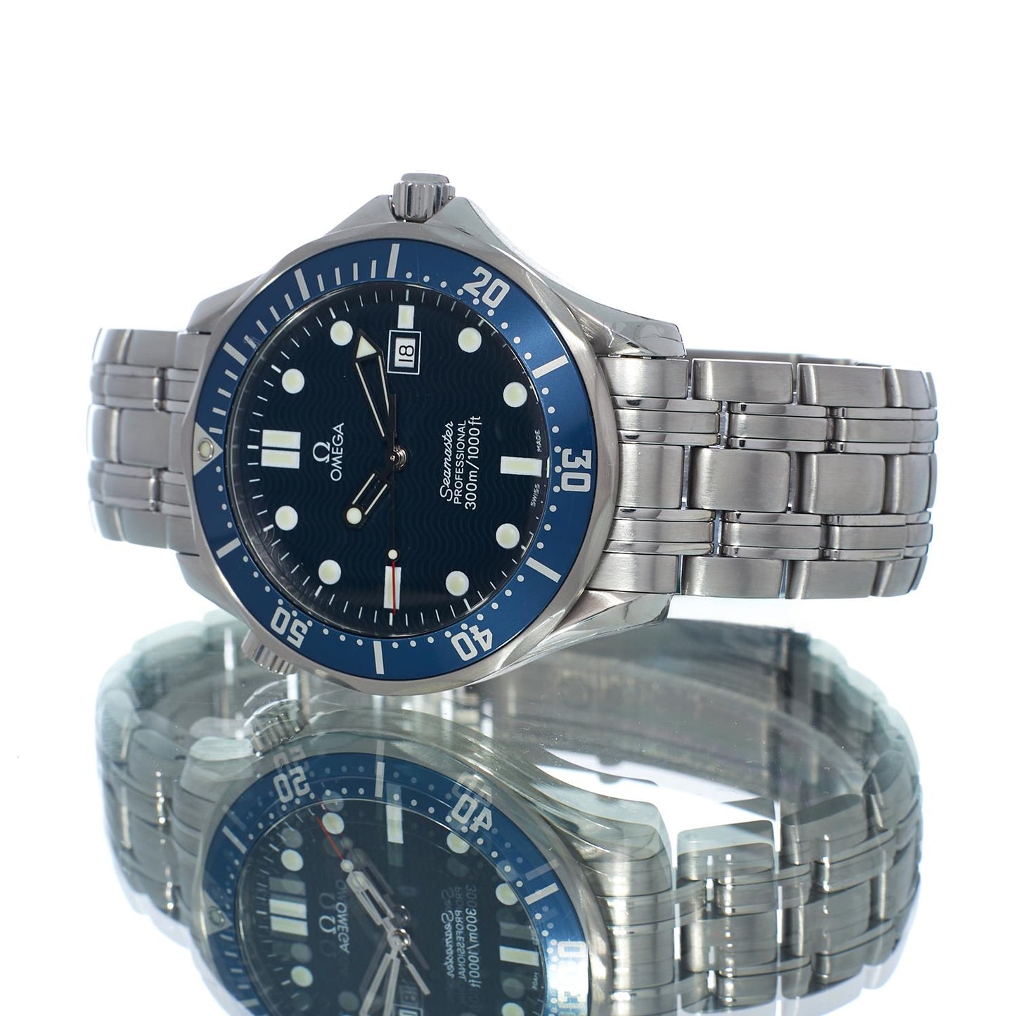 Pre-Owned Omega Seamaster 300M 25418000