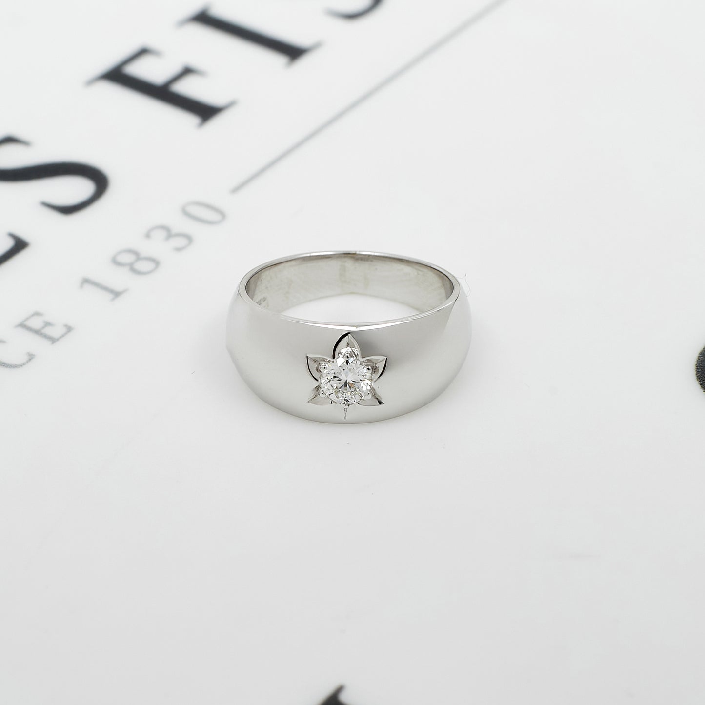 Pre-Owned 14ct White Gold Gypsy Set Diamond Band Ring