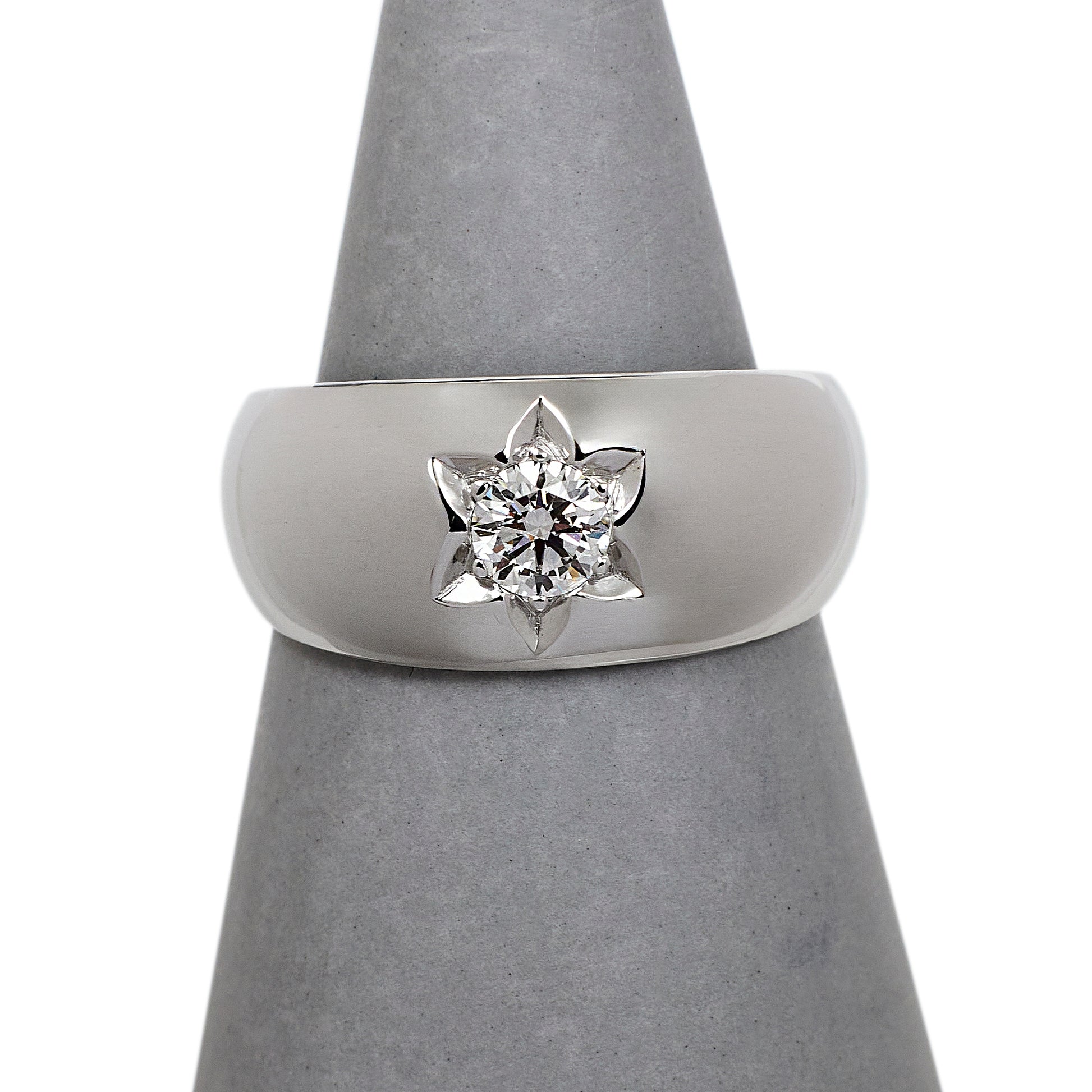 Pre-Owned 14ct White Gold Gypsy Set Diamond Band Ring