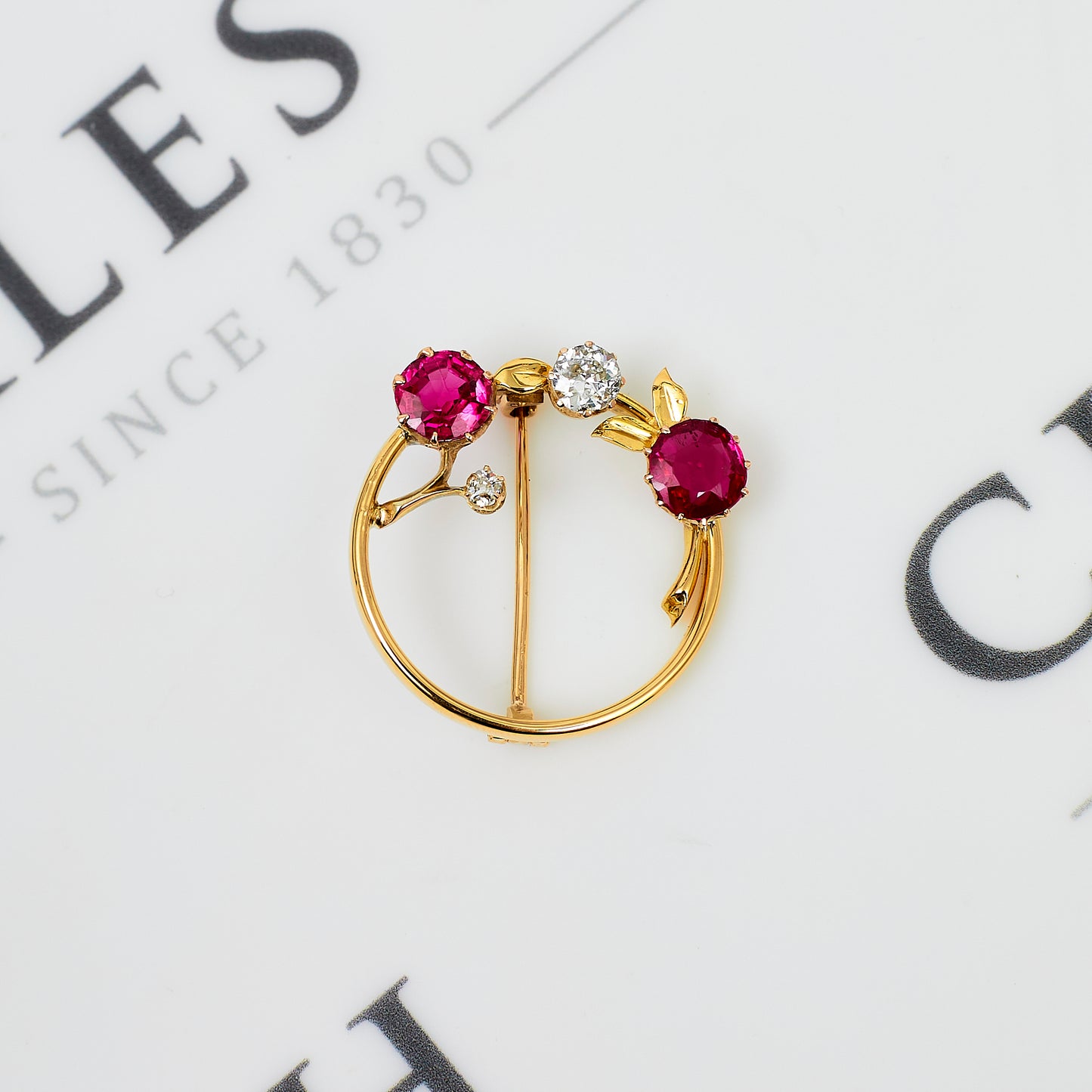 Pre-Owned 9ct Gold Ruby & Diamond Openwork Circle Brooch