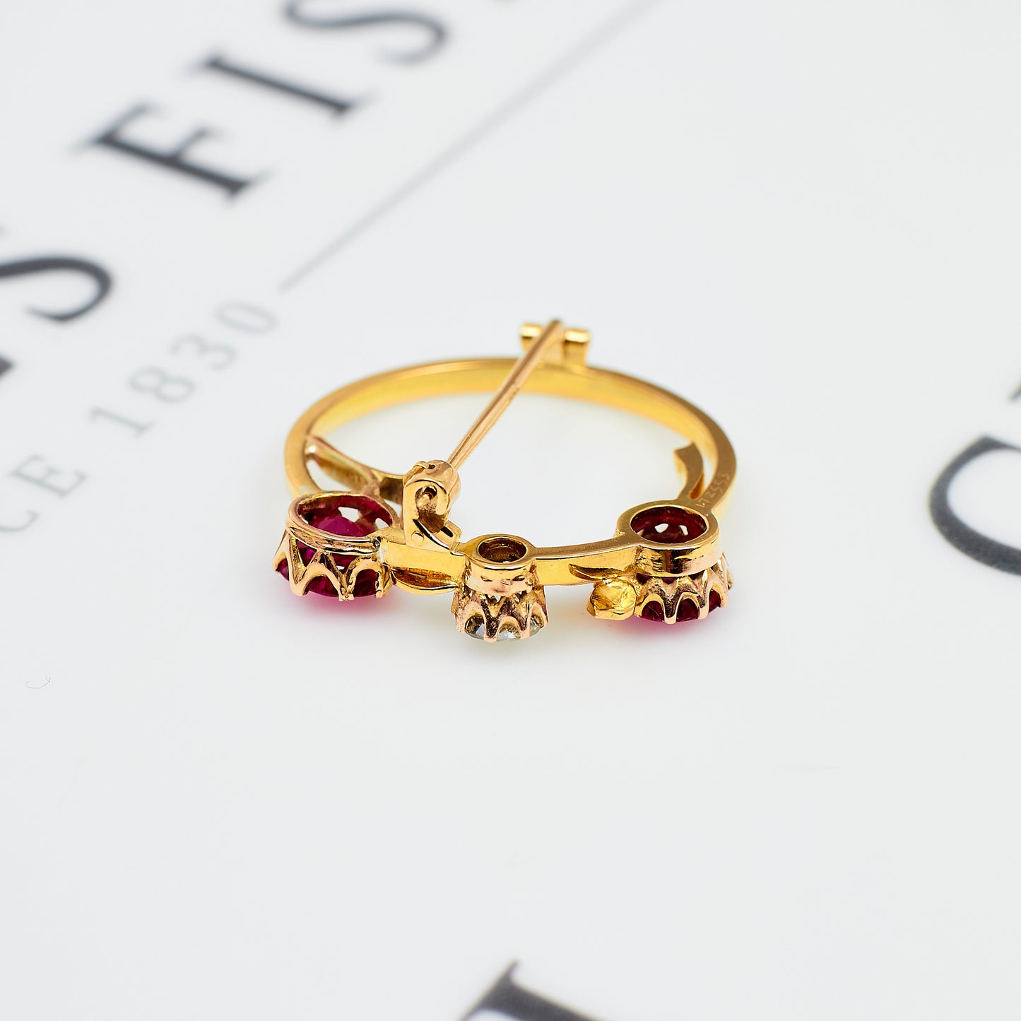 Pre-Owned 9ct Gold Ruby & Diamond Openwork Circle Brooch
