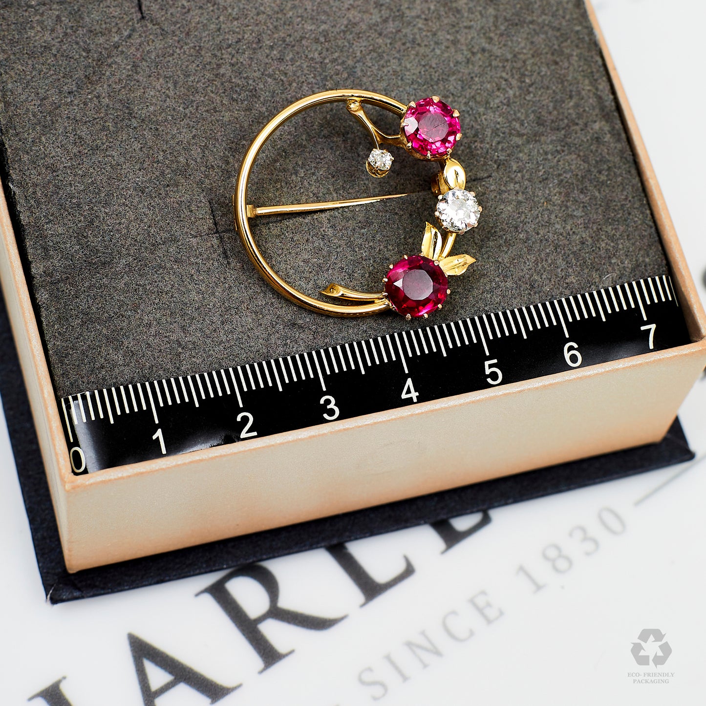 Pre-Owned 9ct Gold Ruby & Diamond Openwork Circle Brooch