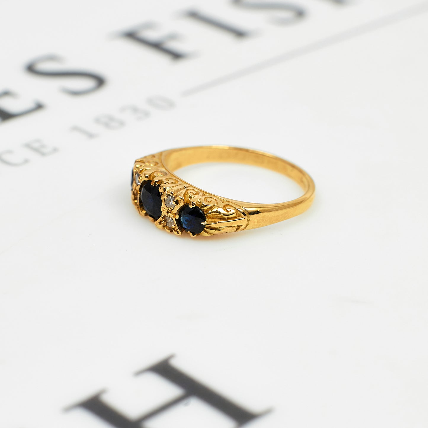 Pre-Owned 18ct Gold Sapphire & Diamond Ring - Size M