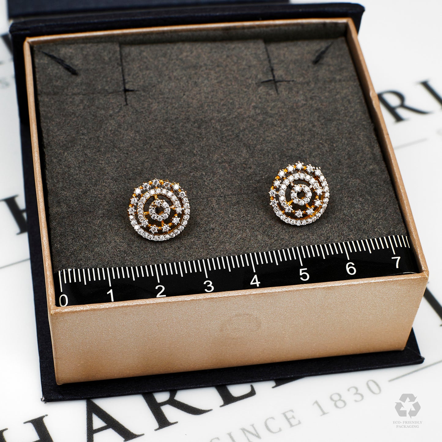 Pre-Owned 22ct Gold CZ Circle Stud Earrings