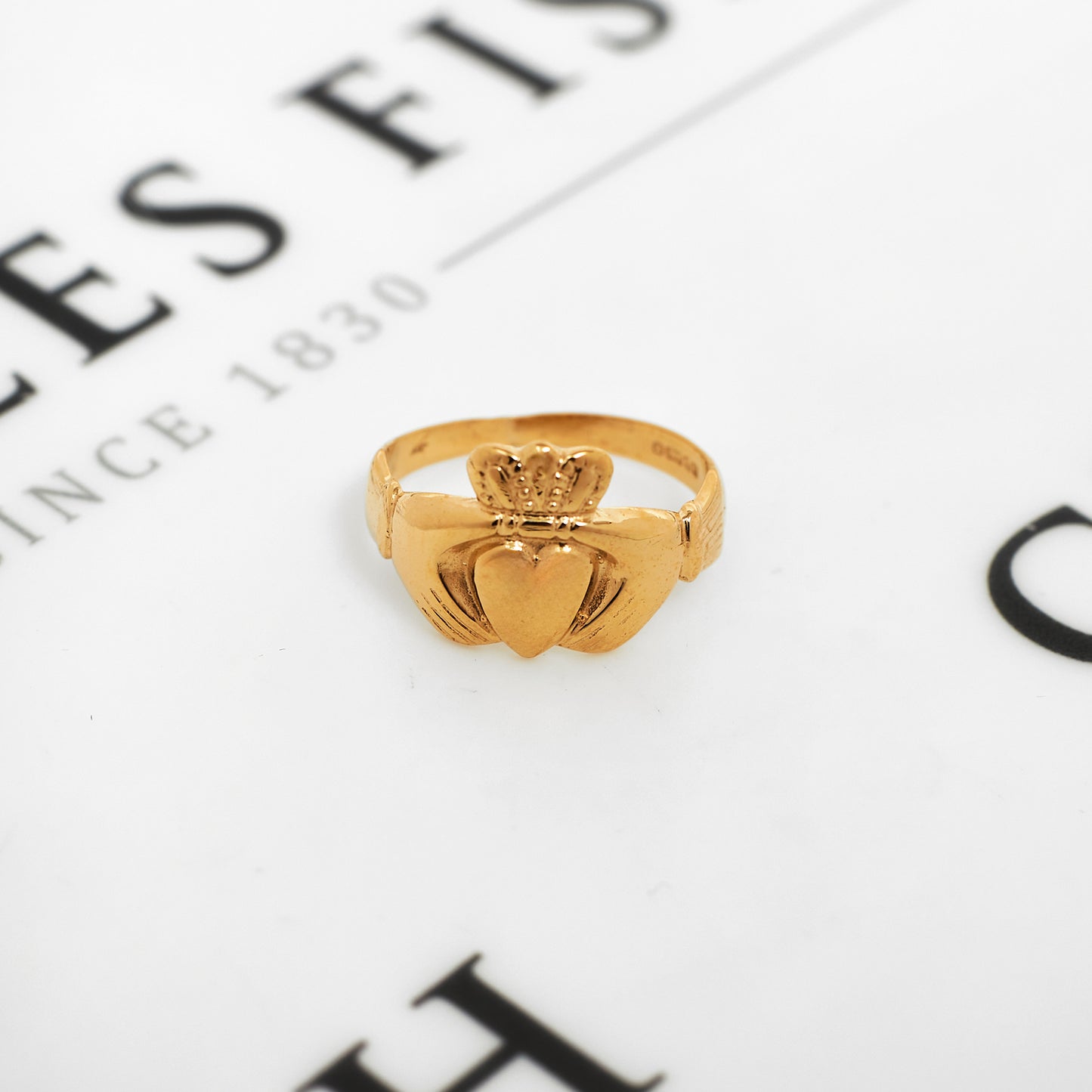 Pre-Owned 9ct Gold Claddagh Ring - Size T