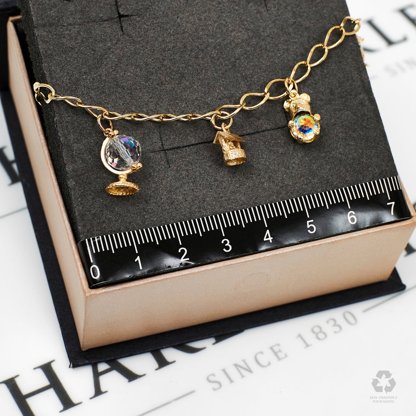 Pre-Owned 9ct Gold Charm Bracelet & Heart Padlock